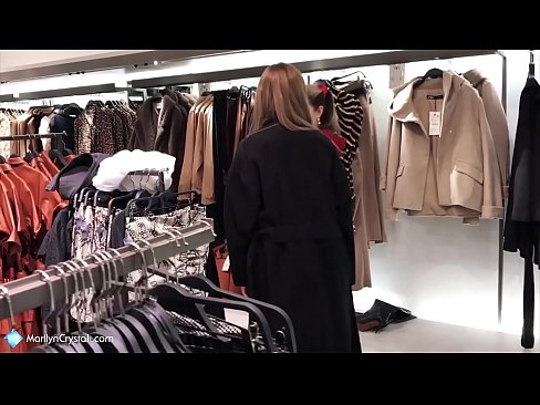 ❤️ Wasagaji hupiga punyeto na kulamba pussy store - gin gerson crystal marilyn ❌